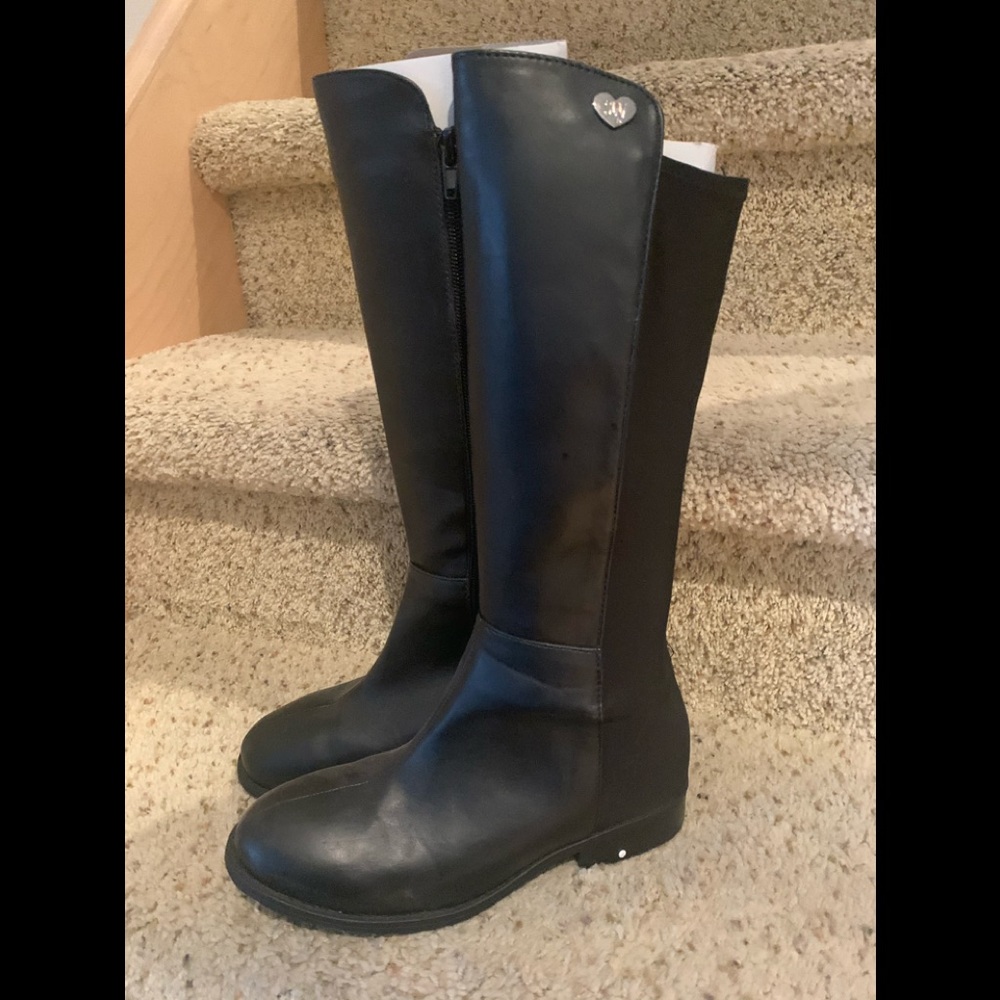stuart weitzman, size 2 girls boots, Color black